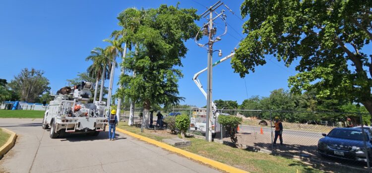 Continúan trabajos de CFE en Planta José Hernández Terán; zona sur de Los Mochis mantiene afectación en servicio de agua potable Continúan trabajos de CFE en Planta José Hernández Terán; zona sur de Los Mochis mantiene afectación en servicio de agua potable
